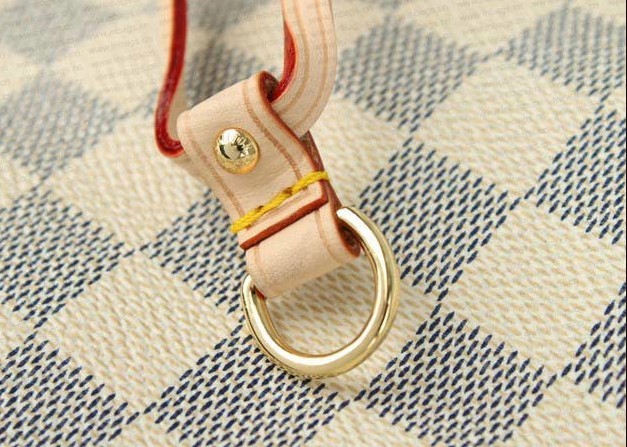 Chọn mua và bảo quản túi xách